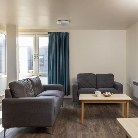 Burley Road Apart otel Leeds  Dış mekan fotoğraf