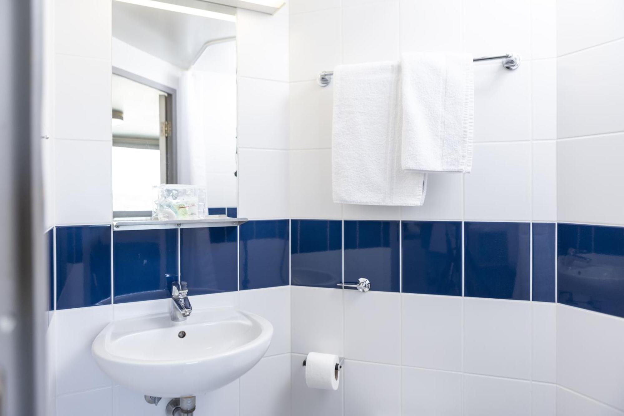 Burley Road Apart otel Leeds  Dış mekan fotoğraf